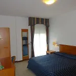 Ξενοδοχείο Garden 4*