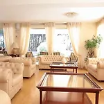 Garden 4* Τσέρβια