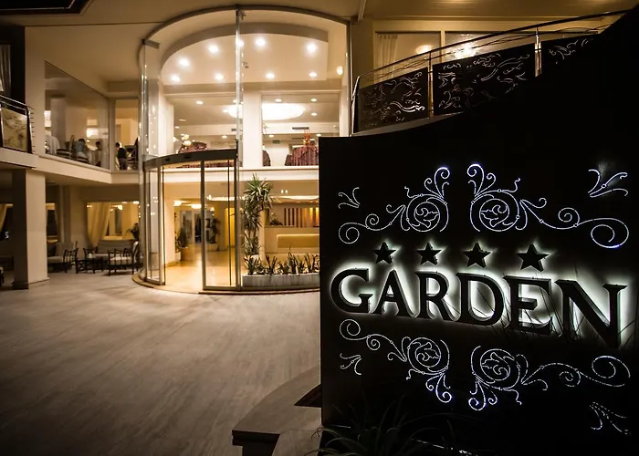 فندق Garden 4*
