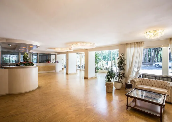 Hotel Garden 4*